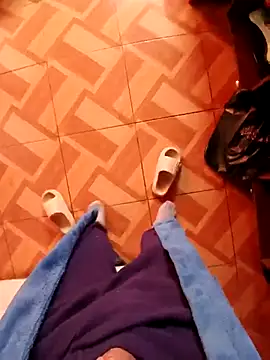 Snapshot of PaMPInO_20 chatting on 10.11.25 PaMPInO 20 online show from 10.11.25