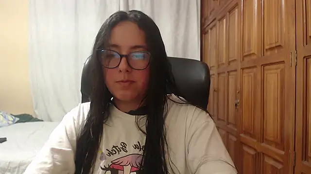 Venus cat  online show from 04.24.26