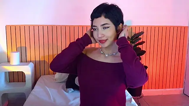emma web  online show from 06.18.26