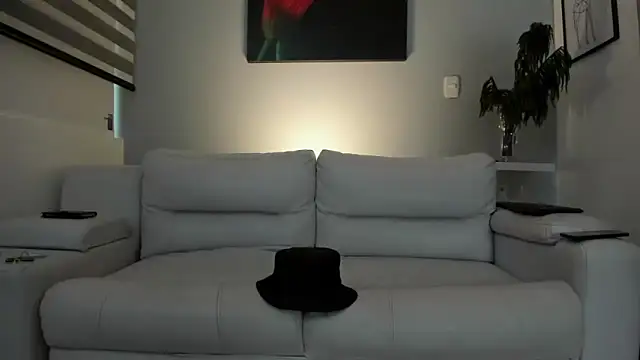 ZaynShadow online show from 10.24.25