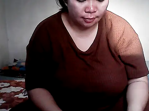 Snapshot of HornyPussie69 chatting on 12.03.25 HornyPussie69 online show from 12.03.25