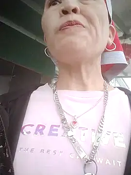 meo-meo00 online show from 10.24.25