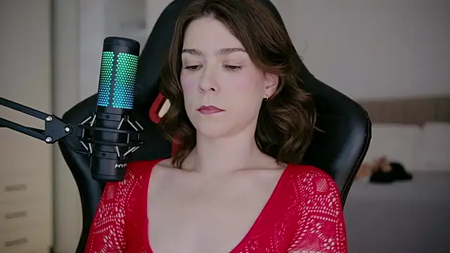 WowHelloAlice online show from 02.21.26