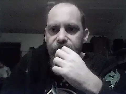 Snapshot of crazyheratic8 chatting on 12.16.25 crazyheratic8 online show from 12.16.25