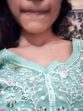 Snapshot of Itz_cat01 chatting on 10.10.25 Itz cat01 online show from 10.10.25