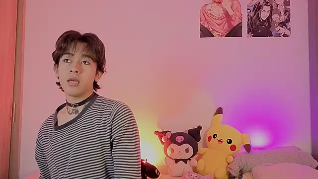 Snapshot of Darcy_and_Stolas chatting on 11.16.25 Darcy and Stolas online show from 11.16.25