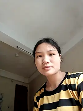 Snapshot of Hin_xx chatting on 10.08.25 Hin xx online show from 10.08.25