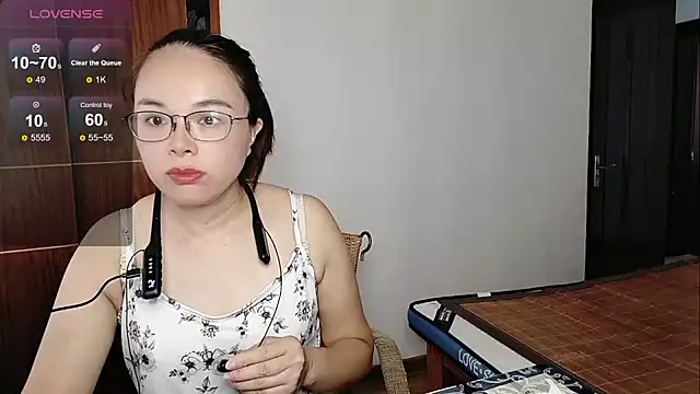 yueliang-166 online show from 10.09.25