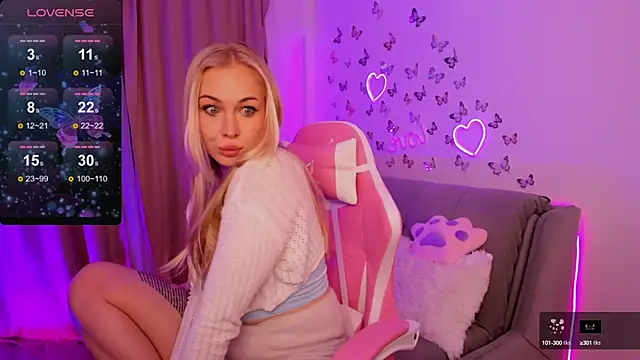 AudreyMeow online show from 10.16.25