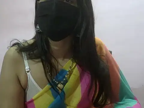 Laila Cute online show from 04.05.26