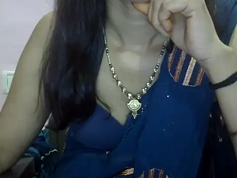 Laila Cute online show from 05.05.26