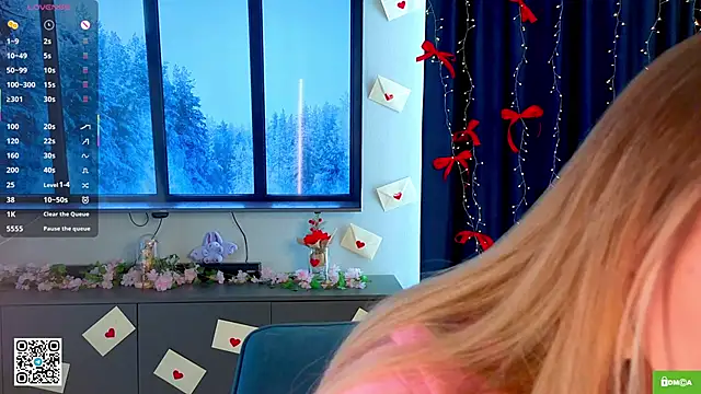 JulieLupo online show from 02.26.26