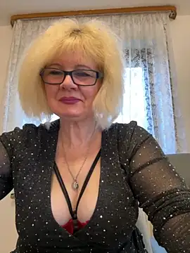 BoloshkaBlonda online show from 11.16.25