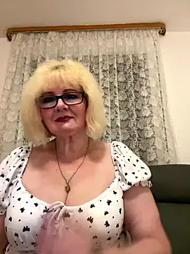 BoloshkaBlonda online show from 11.16.25