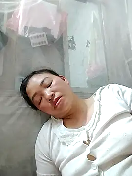 Minkine022 online show from 04.17.26