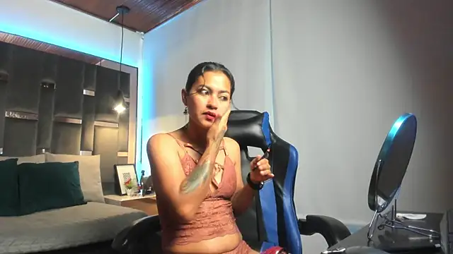 Snapshot of Sashapornxxx chatting on 10.04.25 Sashapornxxx online show from 10.04.25