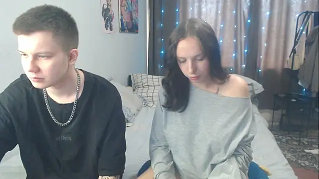 Snapshot of Mark_and_Wendy chatting on 05.30.26 Mark and Wendy online show from 05.30.26
