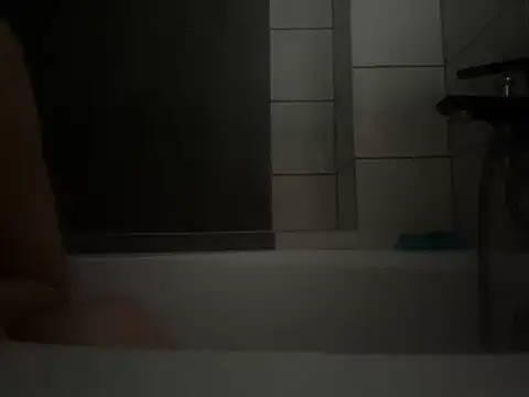 pleasedontpressaredburton online show from 10.27.25