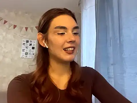 TeresitaLish online show from 10.15.25