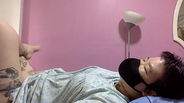 eowynnh online show from 10.06.25