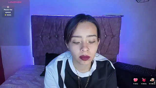 Snapshot of Mia_lopez_1 chatting on 05.01.26 Mia lopez 1 online show from 05.01.26