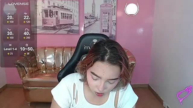 mia foster t online show from 11.18.25