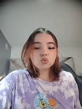 Snapshot of mia_foster_t chatting on 03.18.26 mia foster t online show from 03.18.26