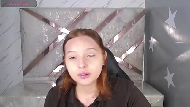 Snapshot of mia_foster_t chatting on 04.15.26 mia foster t online show from 04.15.26