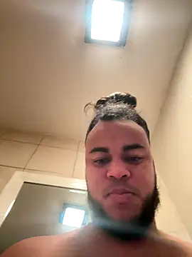 familia0210 online show from 12.02.25