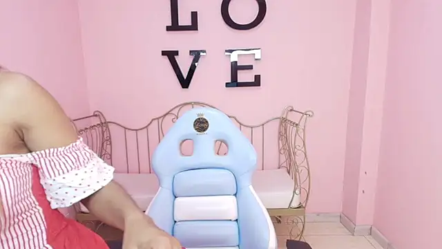 Snapshot of ingrid03_taffur chatting on 10.08.25 ingrid03 taffur online show from 10.08.25