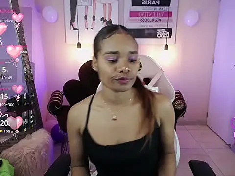 Snapshot of ingrid03_taffur chatting on 11.10.25 ingrid03 taffur online show from 11.10.25