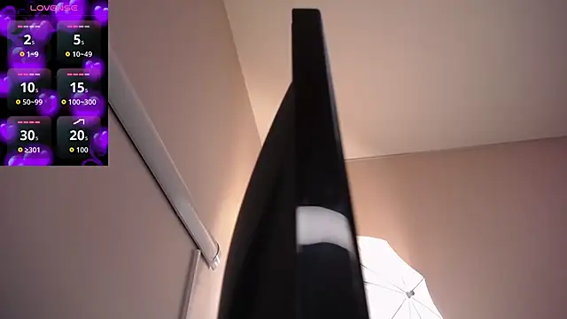 Snapshot of ingrid03_taffur chatting on 12.02.25 ingrid03 taffur online show from 12.02.25