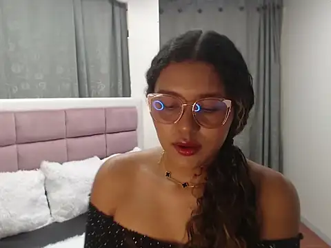 jimena bell online show from 10.14.25
