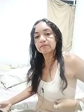 Roomexotic13 online show from 10.28.25