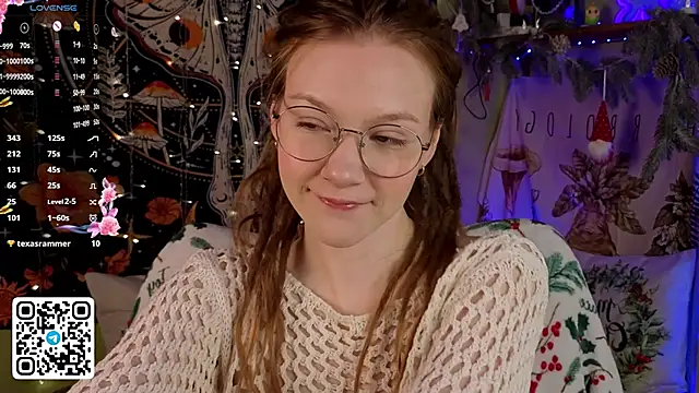 lyra thenymph online show from 12.02.25