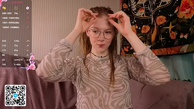 lyra thenymph online show from 03.26.26