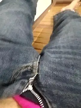 Lili 2love online show from 10.18.25