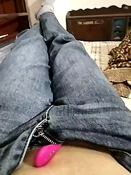 Lili 2love online show from 10.30.25