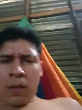 Snapshot of Travieso_loco9 chatting on 04.17.26 Travieso loco9 online show from 04.17.26