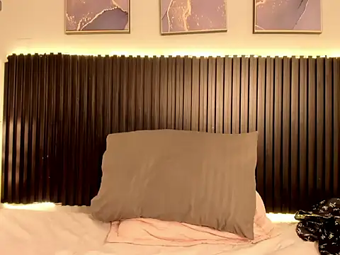 Julieta Slav3 online show from 01.16.26