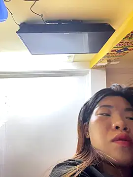 Snapshot of Noen_22 chatting on 10.17.25 Noen 22 online show from 10.17.25