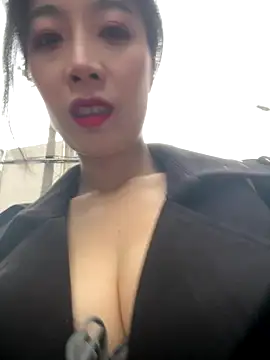 yourkeer online show from 11.02.25