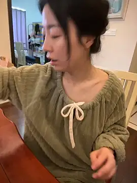 yourkeer online show from 11.25.25