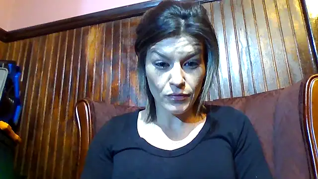 Snapshot of Rileyy7tk chatting on 10.28.25 Rileyy7tk online show from 10.28.25