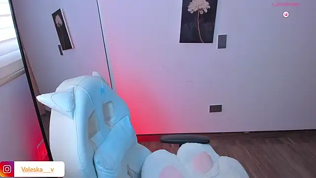 valeska  V online show from 04.23.26