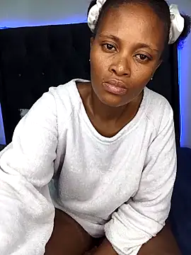 Sex bomb30 online show from 02.17.26