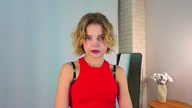FeliceSpigner online show from 10.17.25