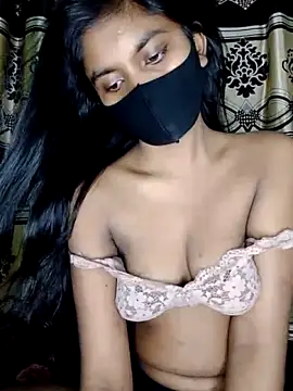 Snapshot of hottywife-03 chatting on 04.18.26 hottywife-03 online show from 04.18.26