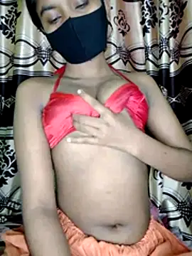 Snapshot of hottywife-03 chatting on 05.07.26 hottywife-03 online show from 05.07.26