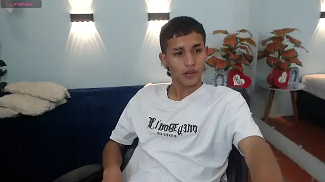LiamBlack16 online show from 10.14.25